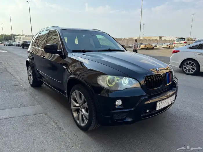 للبيع بي ام دبليو X5 ممشى قليل موديل 2009 18