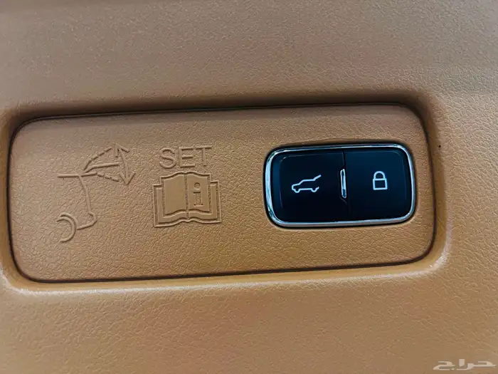 لنكولن افياتور 2020 فل كامل V6(بحالة الوكالة ) 22