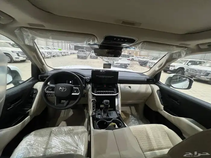 تويوتا لاندكروزر GXRL3 2025 12