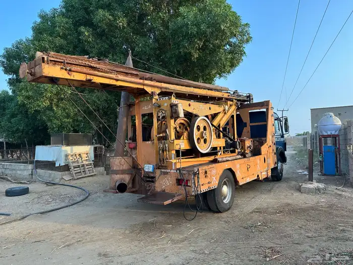 حفار ابار ارتوازية وكشف عن الماء 0