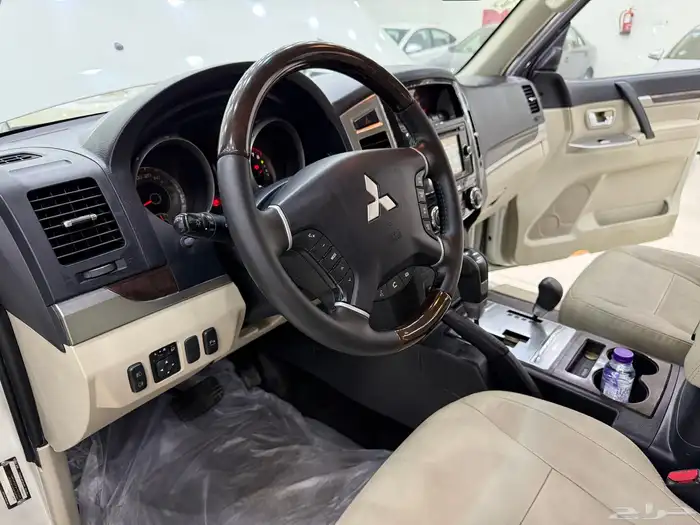 ميتسوبيشي باجيرو 2017 فل كامل مكينه 3800 21