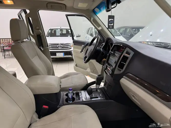 ميتسوبيشي باجيرو 2017 فل كامل مكينه 3800 17