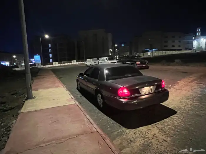 فورد فكتوريا 2008 1