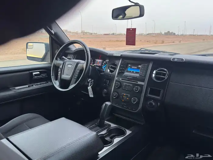 اكسبديشن 2016 دبل بحالة ممتازة 38