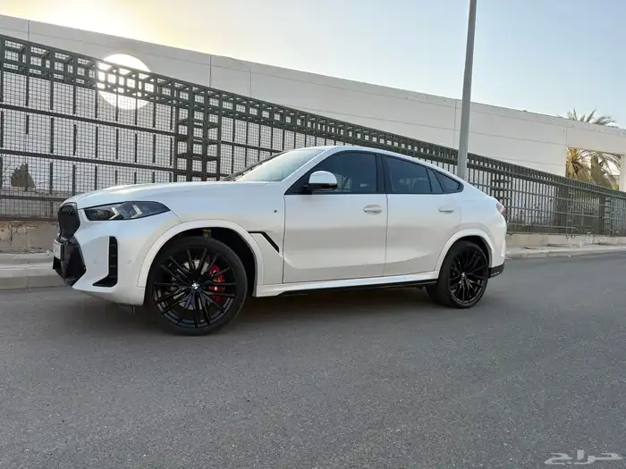 بي ام دبليو اكس 6 2024 19