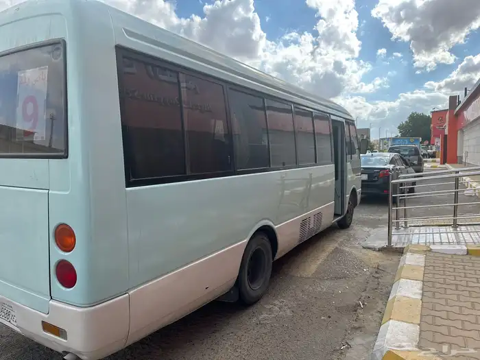 متسوبيشي  روزا باص 26 راكب 1