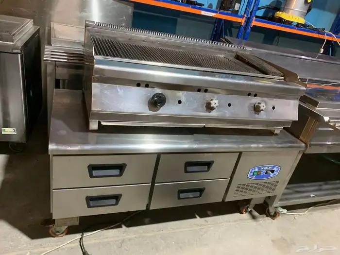 معدات مستخدم نظيفة جدا 3