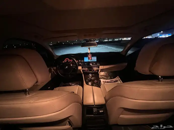 بي ام دبليو الفئة الخامسة 38