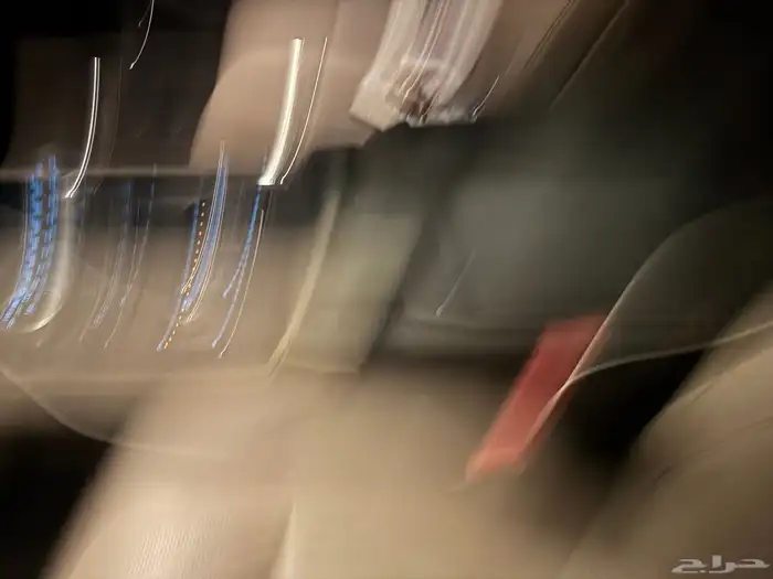 فورد اكسبديشن موديل 2023 XLT اللون اخضر غامق 25