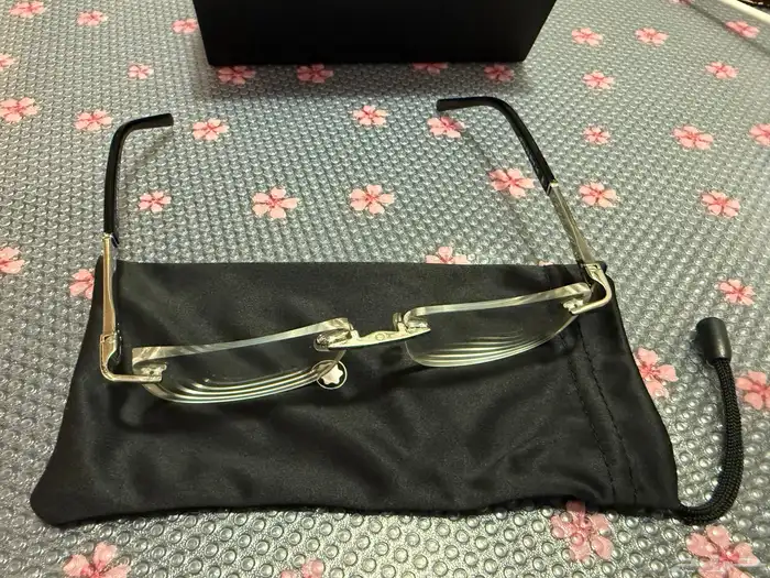 نظارة فاخرة وفخمة ونادرة للبيع 3