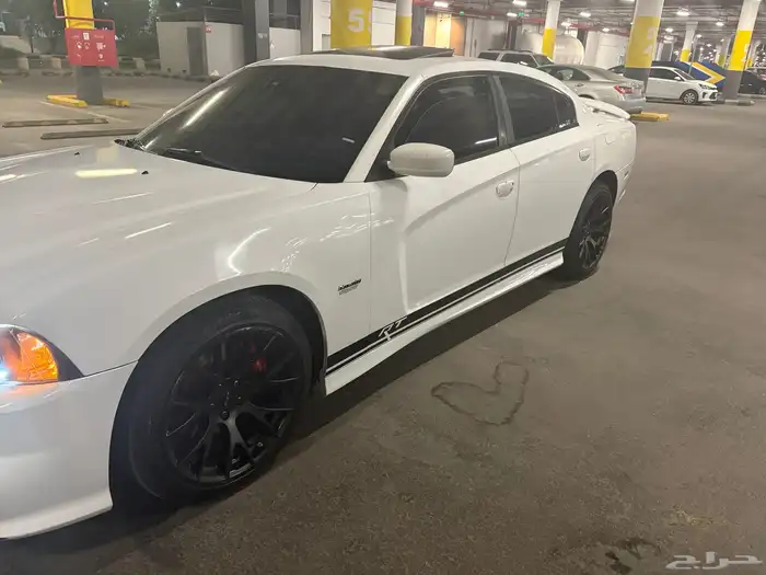 دودج RTتشارجر 2014 3