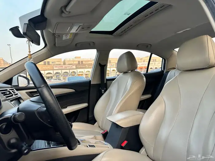 أم جي 5 فل كامل بودي بلد 2023 19