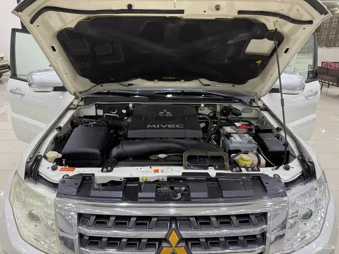 ميتسوبيشي باجيرو 2017 فل كامل مكينه 3800 22