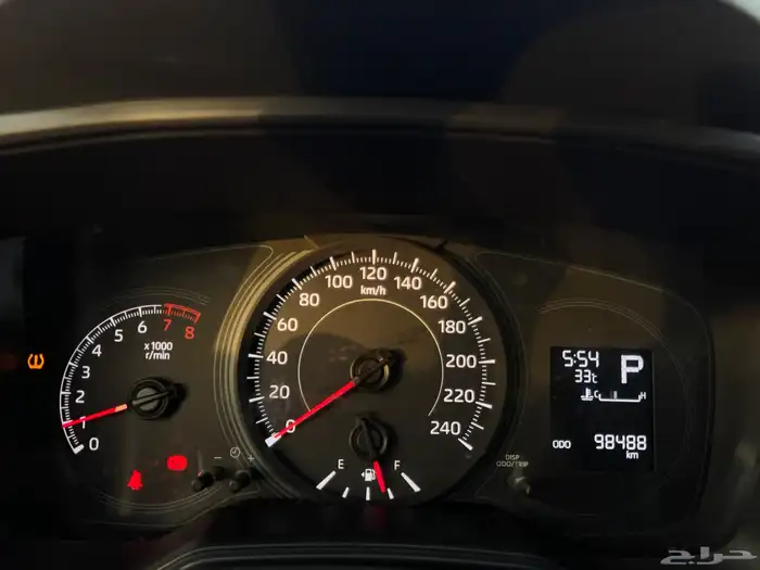 تويوتا كورلا 2021 3 سلندر 8