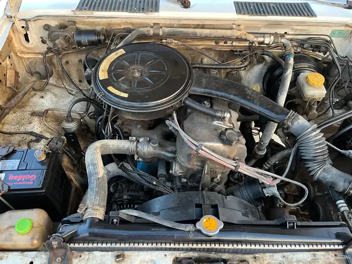 للبيع ددسن غمارتين97 مكيف ثلج استماره وفحص جديد موتر نضيف 9