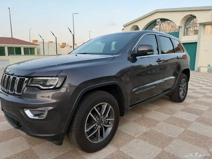 جراند شيروكي مخززن 2020 15