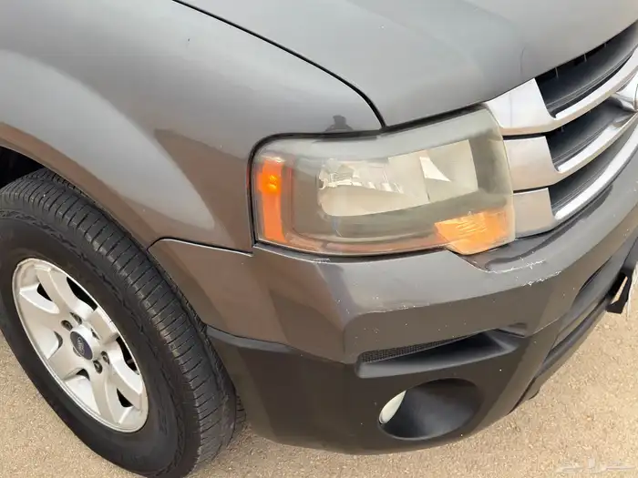 اكسبديشن 2016 دبل بحالة ممتازة 6