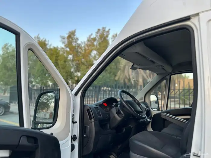 بيجو بوكسر ثلاجة موديل 2021 قير عادي ديزل 9