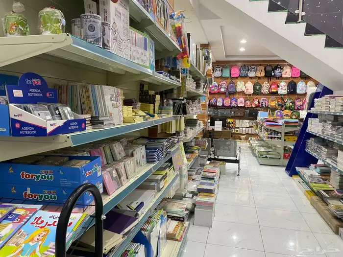 للبيع مكتبة وقرطاسية نسخ وتصوير 10
