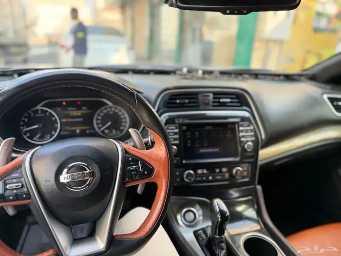 نيسان مكسيما 2020SR 10