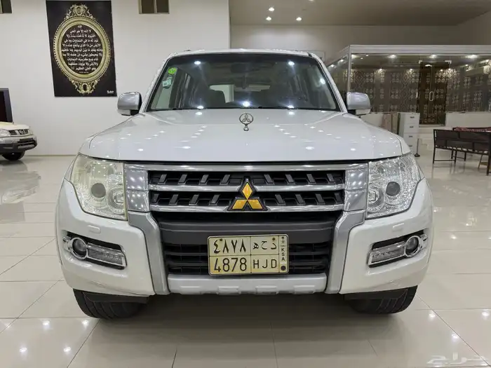 ميتسوبيشي باجيرو 2017 فل كامل مكينه 3800 4