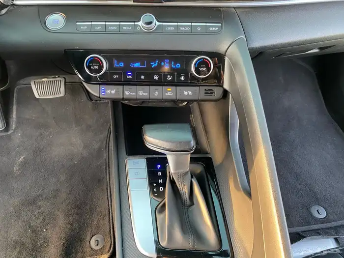 ( تم البيع ) هيونداي النترا 2023 عرض خاص السعر 58000 الف 23