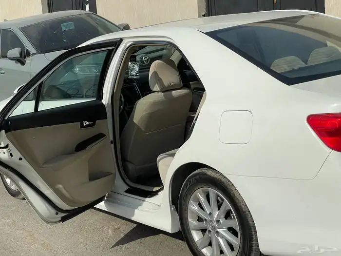 كامري GLX فل كامل شبه وكالة 2013 5