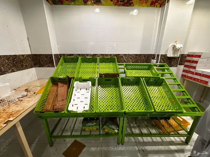 اغراض وديكور كامل محل خضار للبيع الكل 12