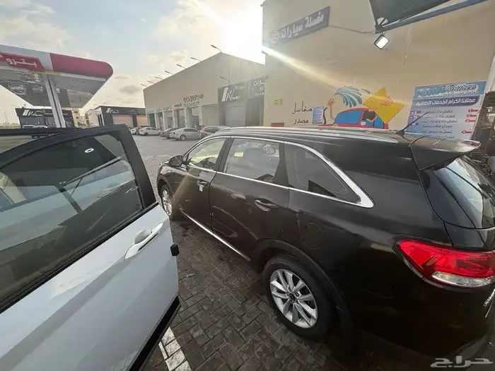 كيا سورنتو على الفحص 3