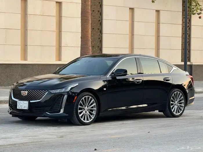 كاديلاك CT5 موديل 2023 اعلى فئة مخزن ممشى 6 الف تحت الضمان 4