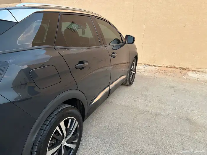 سيارة للبيع   بيجو 3008 موديل 2018 4