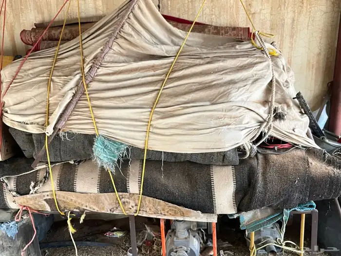 للبيع بيت شعر 5 في 7 نظيف على الشرط مافيه شقوق 1