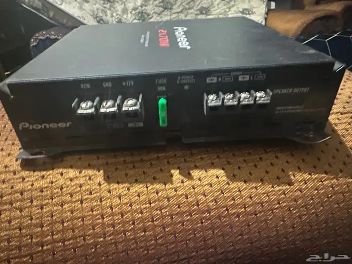 مضخم صوت Pioneer 1