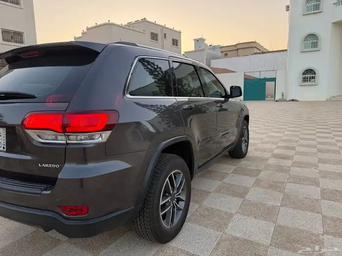 جراند شيروكي مخززن 2020 9