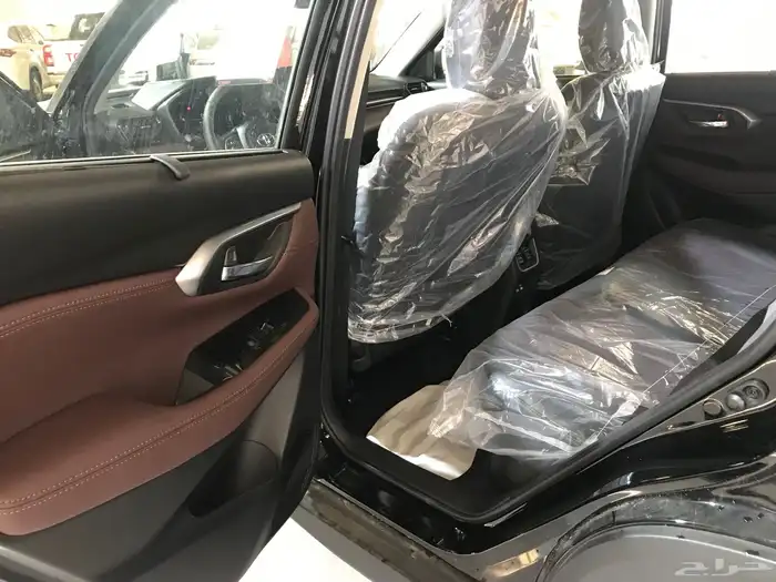 تويوتا اوربان كروزر فل 2026 ومتاح ستاندرد عروض كاش واقساط 8