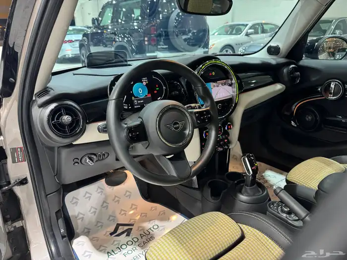 ميني كوبر موديل 2022 بانوراما 9