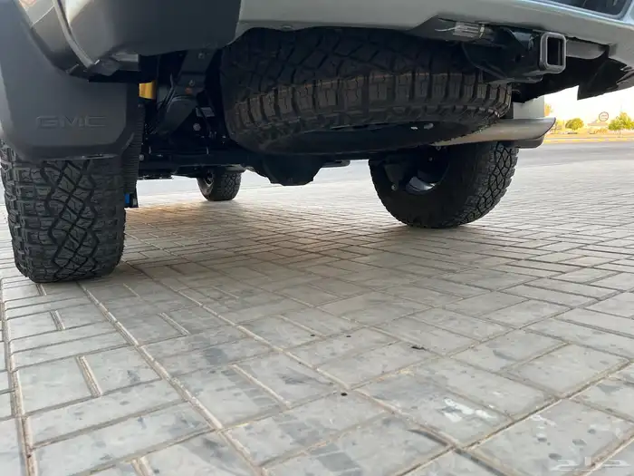 كانيون جمس CANYON GMC AT4X 8