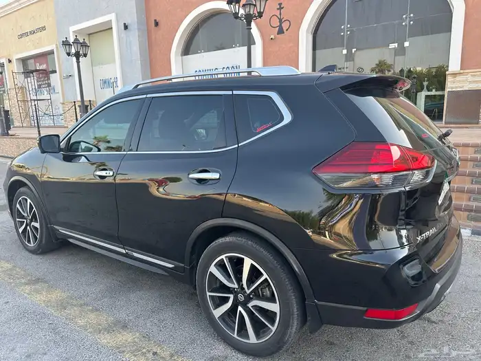 للبيع نيسان اكس تريل موديل 2022 فل اوبشن 5