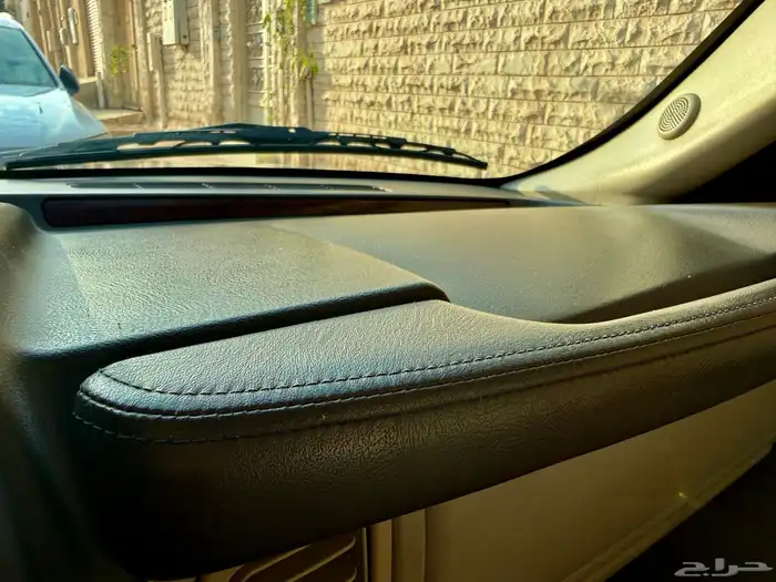 كاديلاك اسكاليد 2005 ممشى قليل مخزن 21