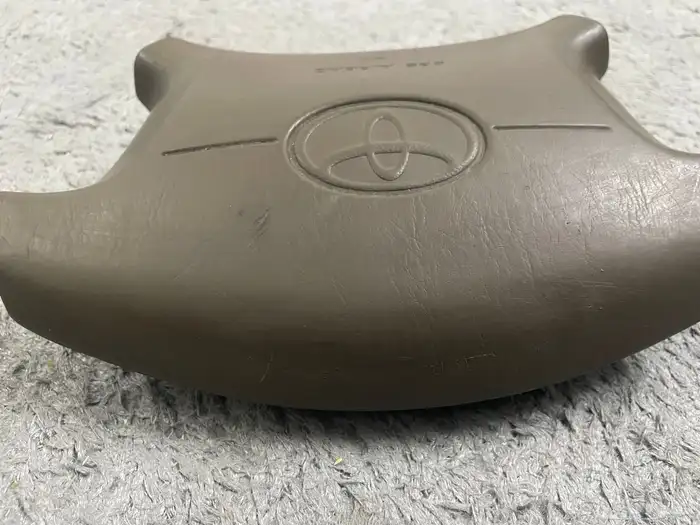 ايرباق كامري 2002 1