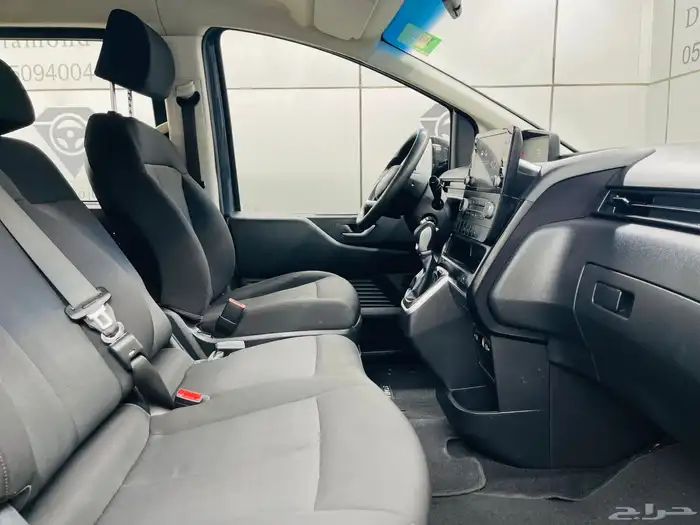 هيونداي ستاريا 2024 ( بنزين ) 9