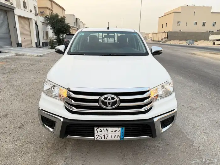 هايلوكس 2021 سعودي نظيف ديزل .. 4