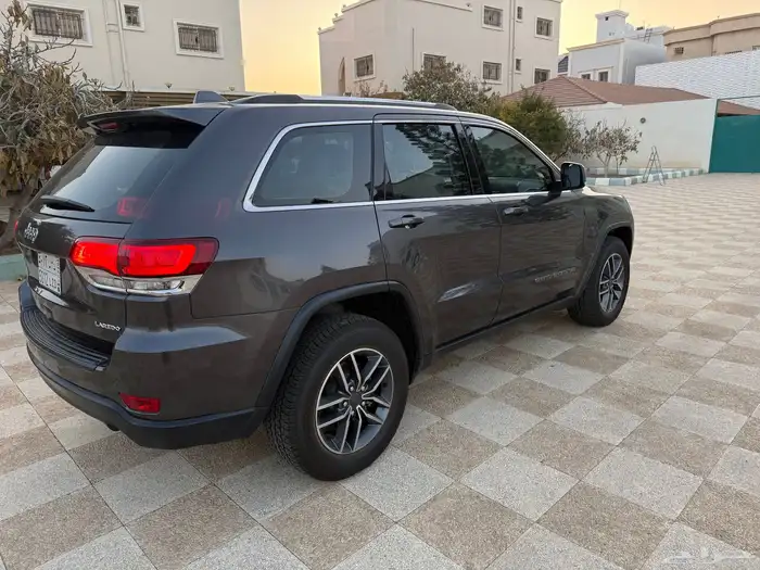 جراند شيروكي مخززن 2020 10