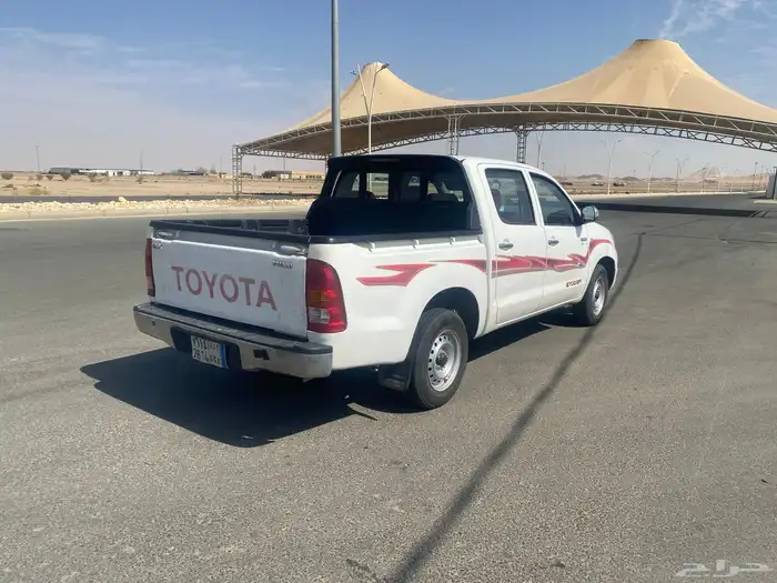 هايلكس فل كامل محركات وكالة بدي كفرات جديدة مجدد مفحوص 3