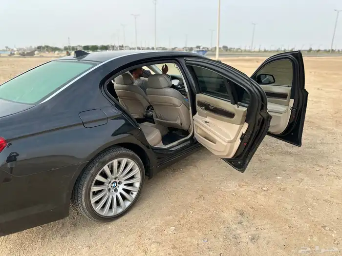 بومبونايت رابغ للبيع بي ام دبليو 2