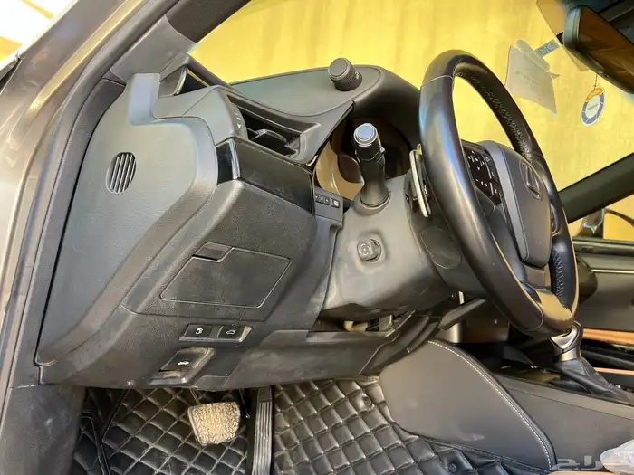 لكزس حجم 250 ES المديل 2023 سعودية عبداللطيف جميل AA. 44