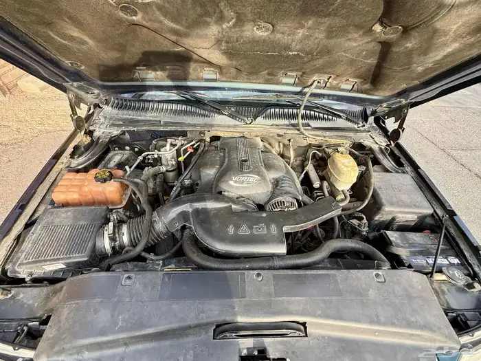 كاديلاك اسكاليد 2005 ممشى قليل مخزن 19