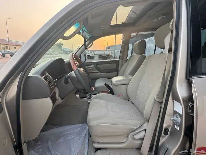 تايوتا لاند كروزر 2004 فل كامل 11