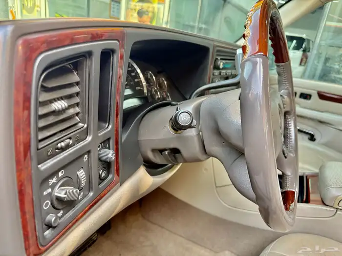 كاديلاك اسكاليد 2005 ممشى قليل مخزن 11