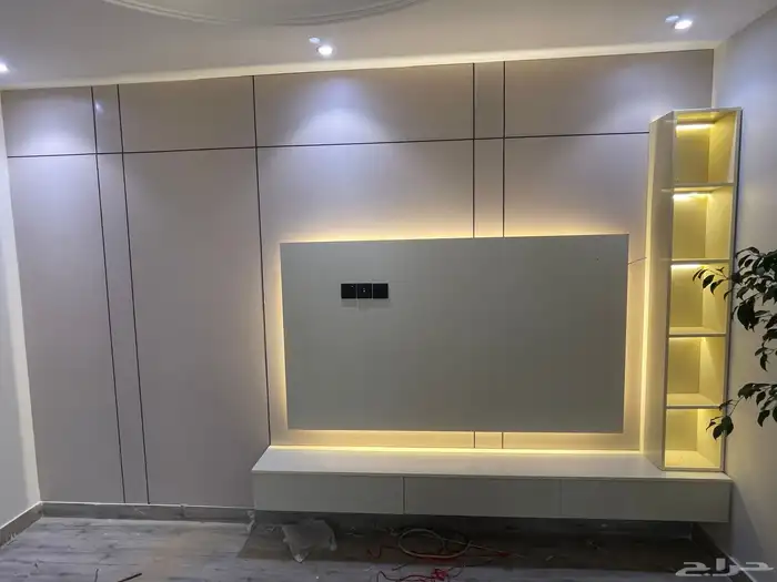 تفصيل غرف نوم والذكرت الخشبية والتنجيد ودن الأبواب 0